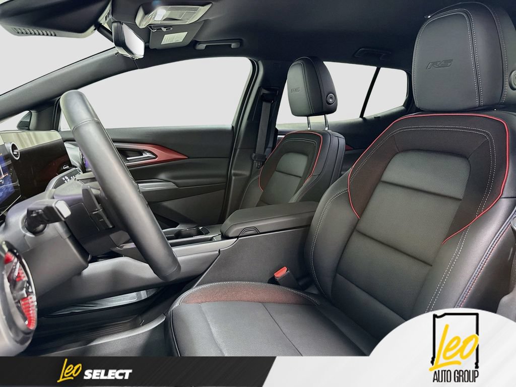 Used 2026 Chevrolet Equinox EV RS w/ Convenience Package II FWD image 24