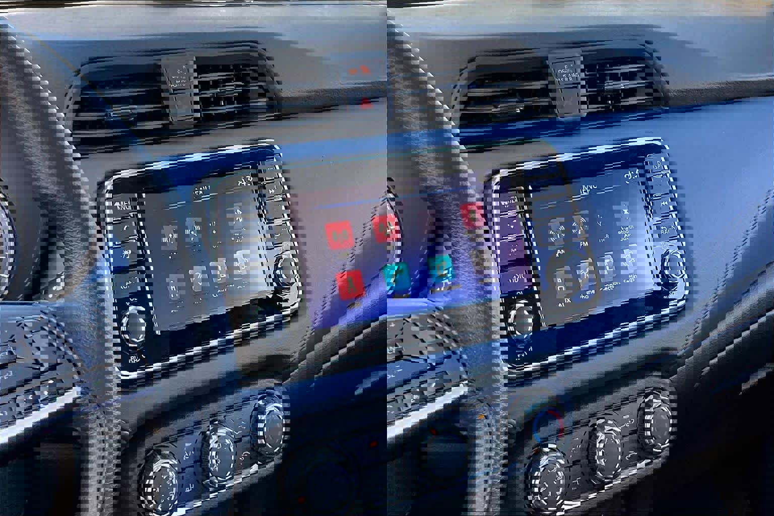 New 2025 Nissan Versa SV w/ Trunk Package image 6