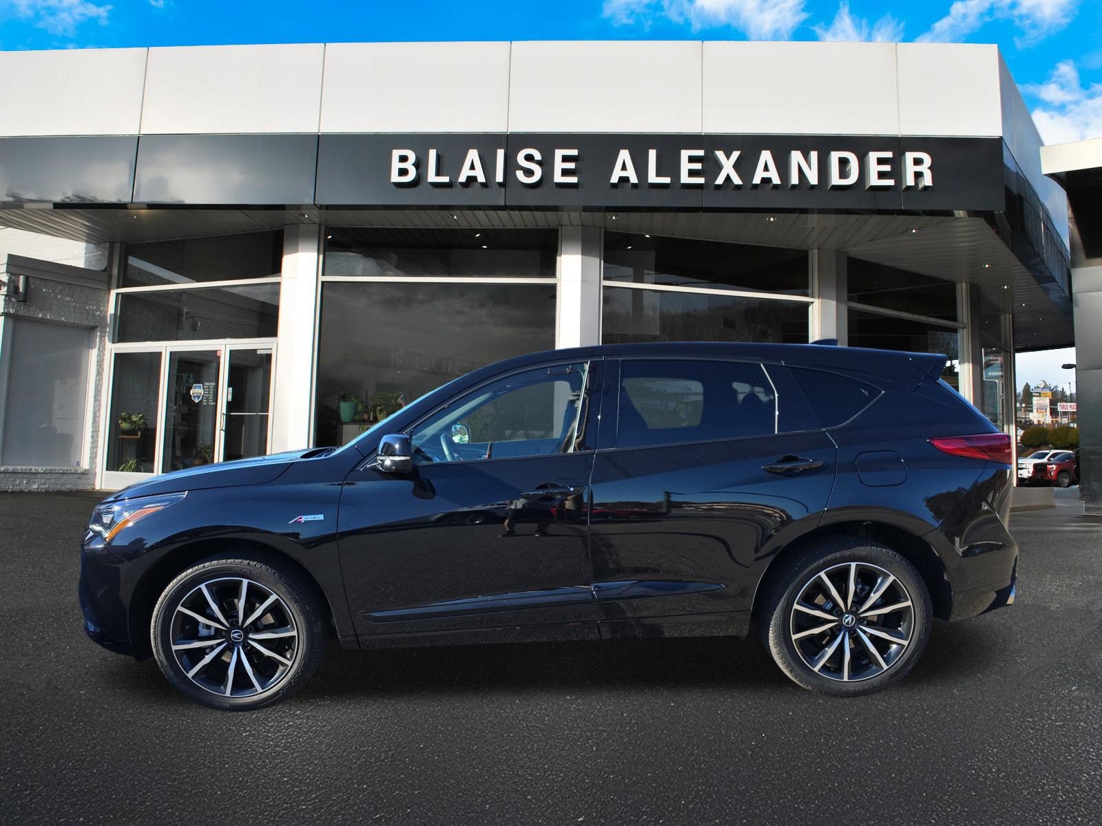 Used 2026 Acura RDX w/ Advance Package AWD/4WD image 9