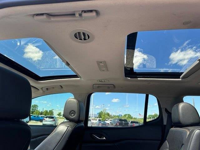 Used 2021 GMC Acadia AT4 w/ LPO, Floor Liner Package AWD/4WD image 18