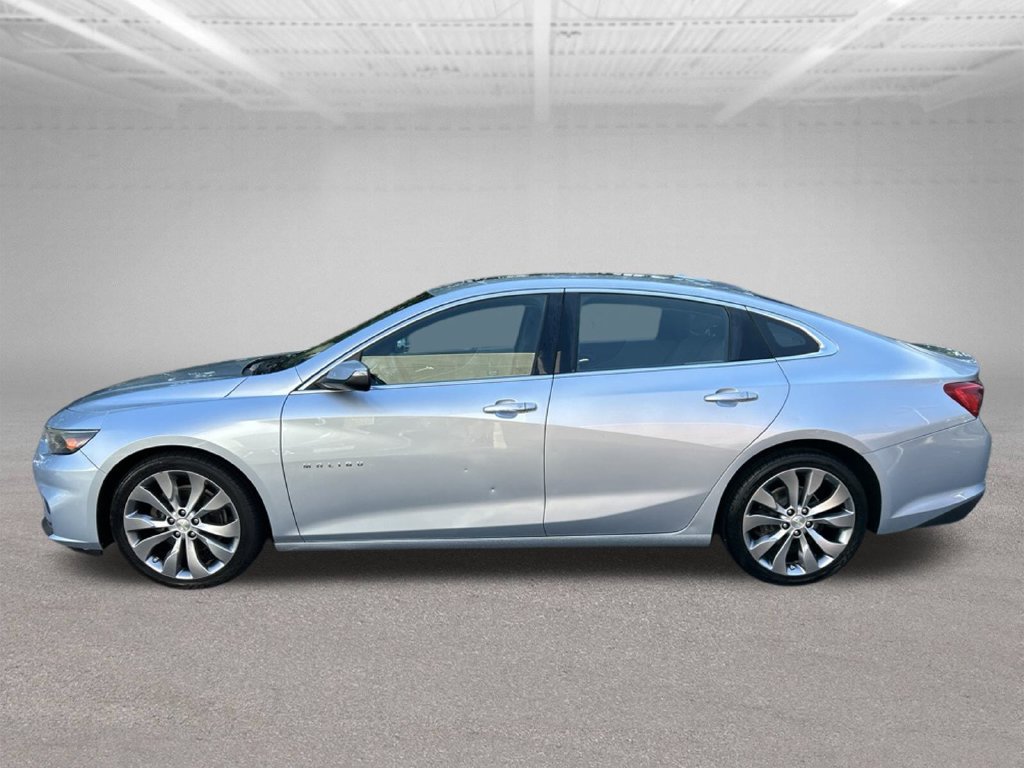 Used 2017 Chevrolet Malibu Premier w/ Premier Sun and Wheel Package FWD image 2