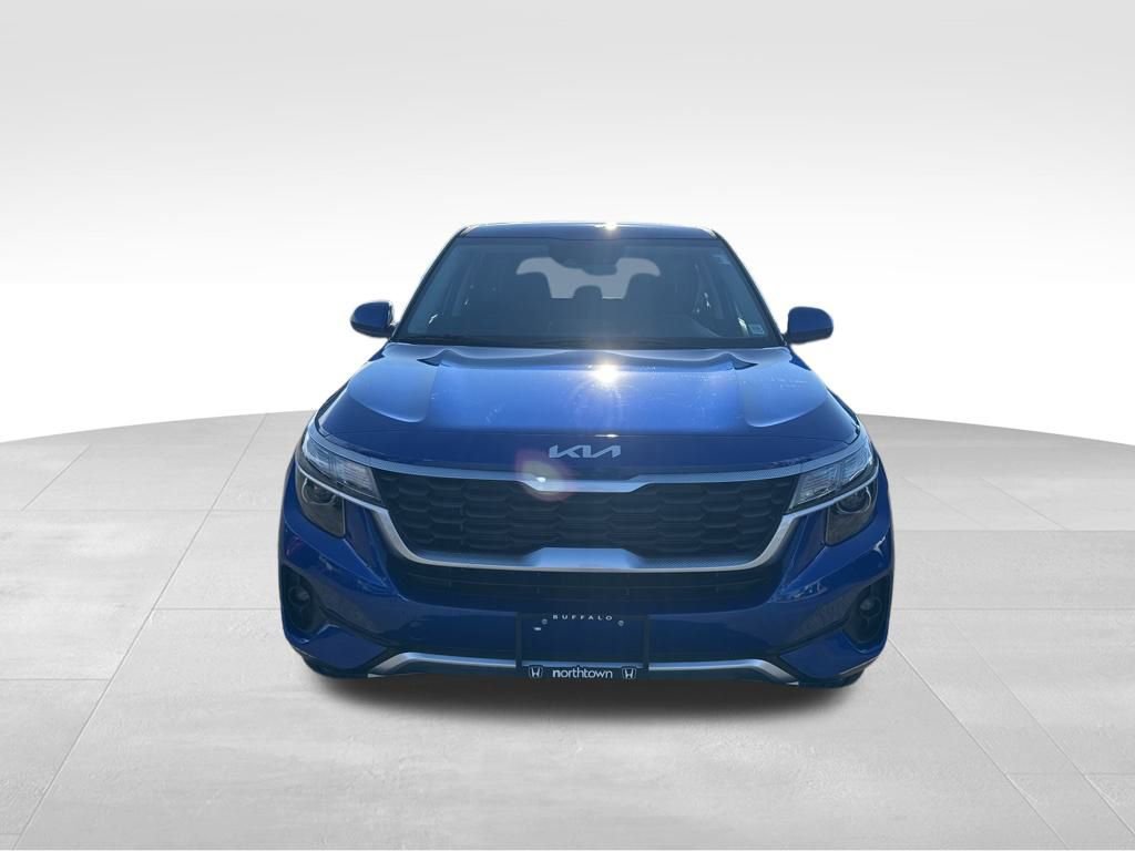 Certified 2023 Kia Seltos LX image 9