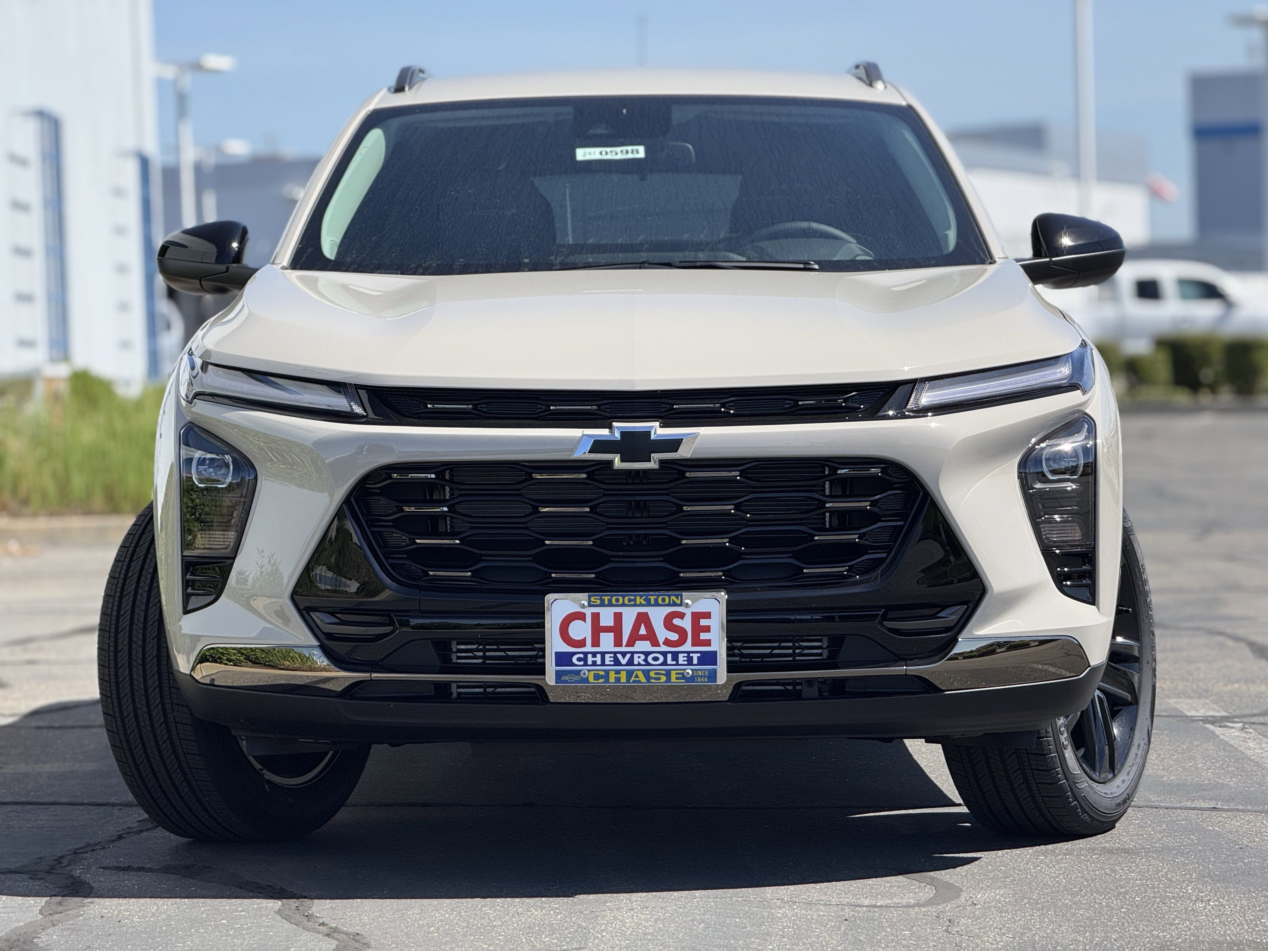 New 2026 Chevrolet Trax ACTIV image 2