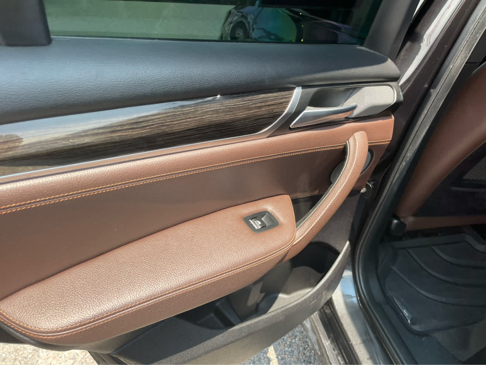 Used 2018 BMW X4 M40i AWD/4WD image 12