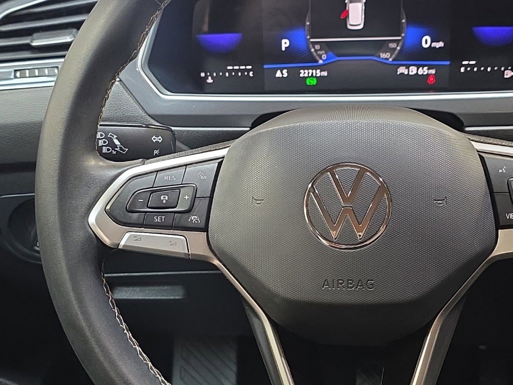 Used 2023 Volkswagen Tiguan SE image 21