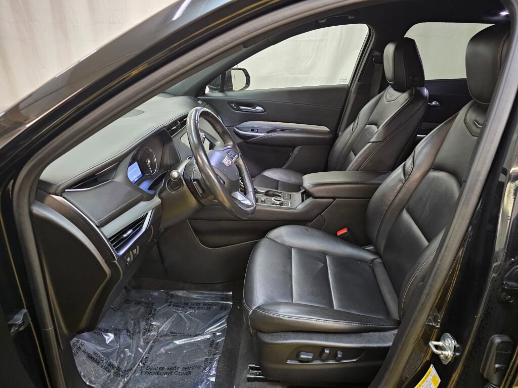 Used 2020 Cadillac XT4 Premium Luxury image 21