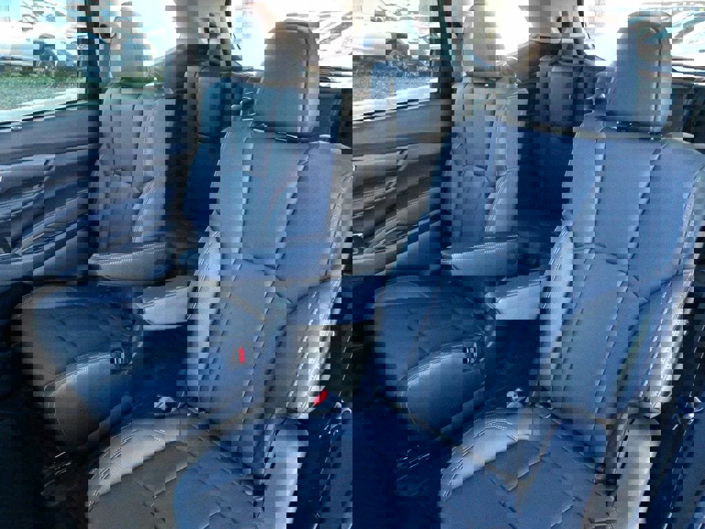 Used 2025 Subaru Ascent Limited w/ Popular Package #2 image 28