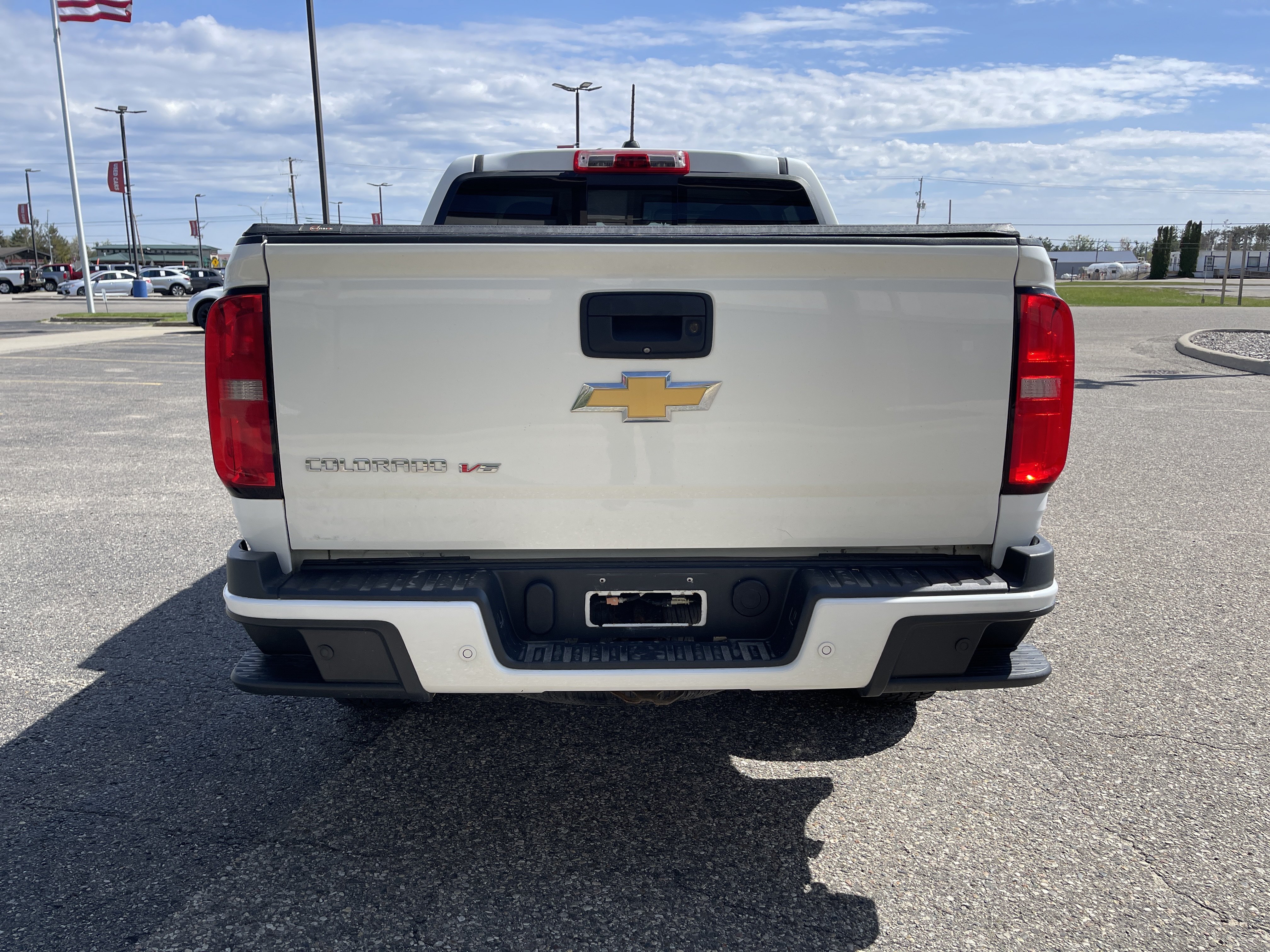 Used 2020 Chevrolet Colorado Z71 AWD/4WD image 3