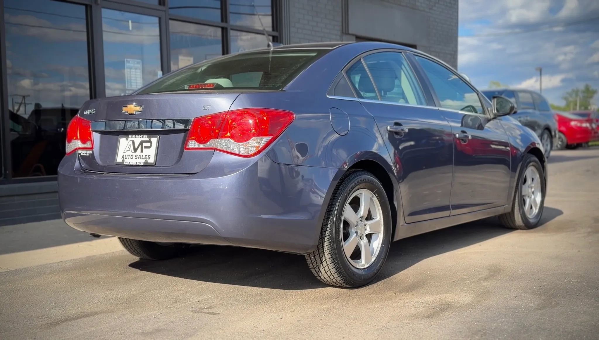 Used 2014 Chevrolet Cruze LT w/ All-Star Edition FWD image 2