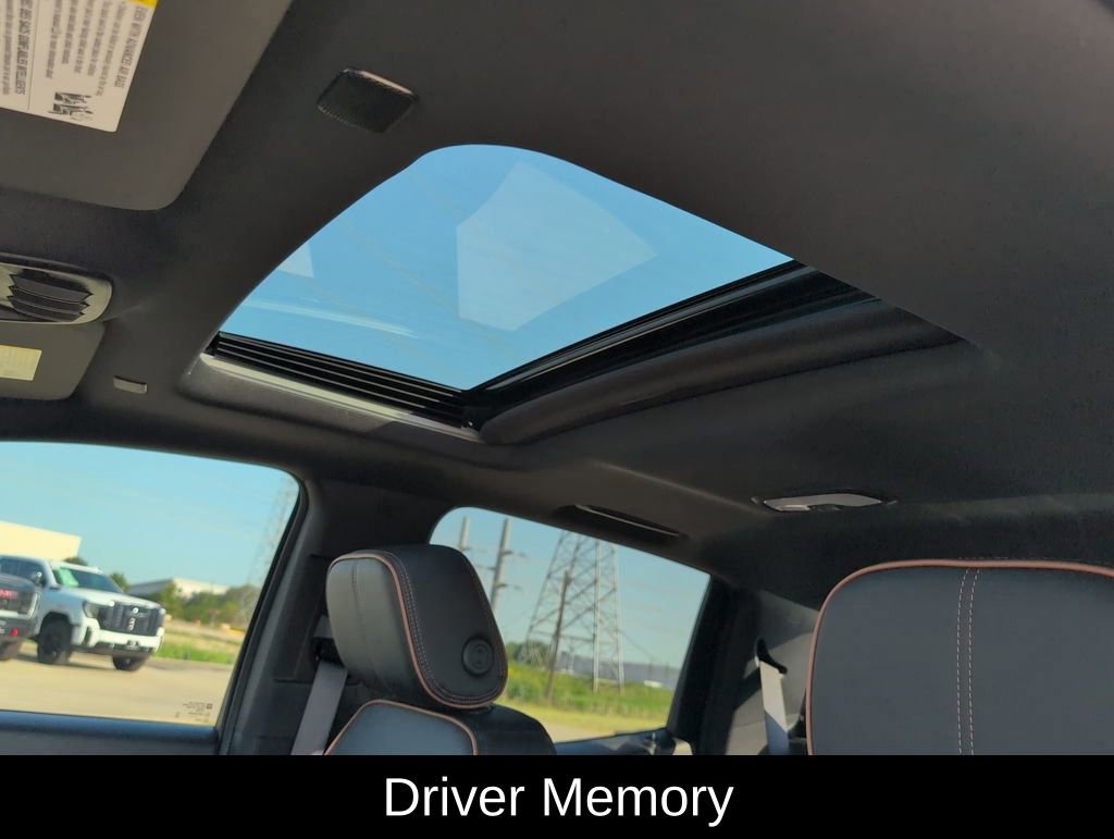 New 2026 GMC Canyon AT4 w/ Technology Plus Package image 10