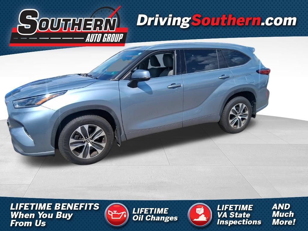 Used 2021 Toyota Highlander XLE