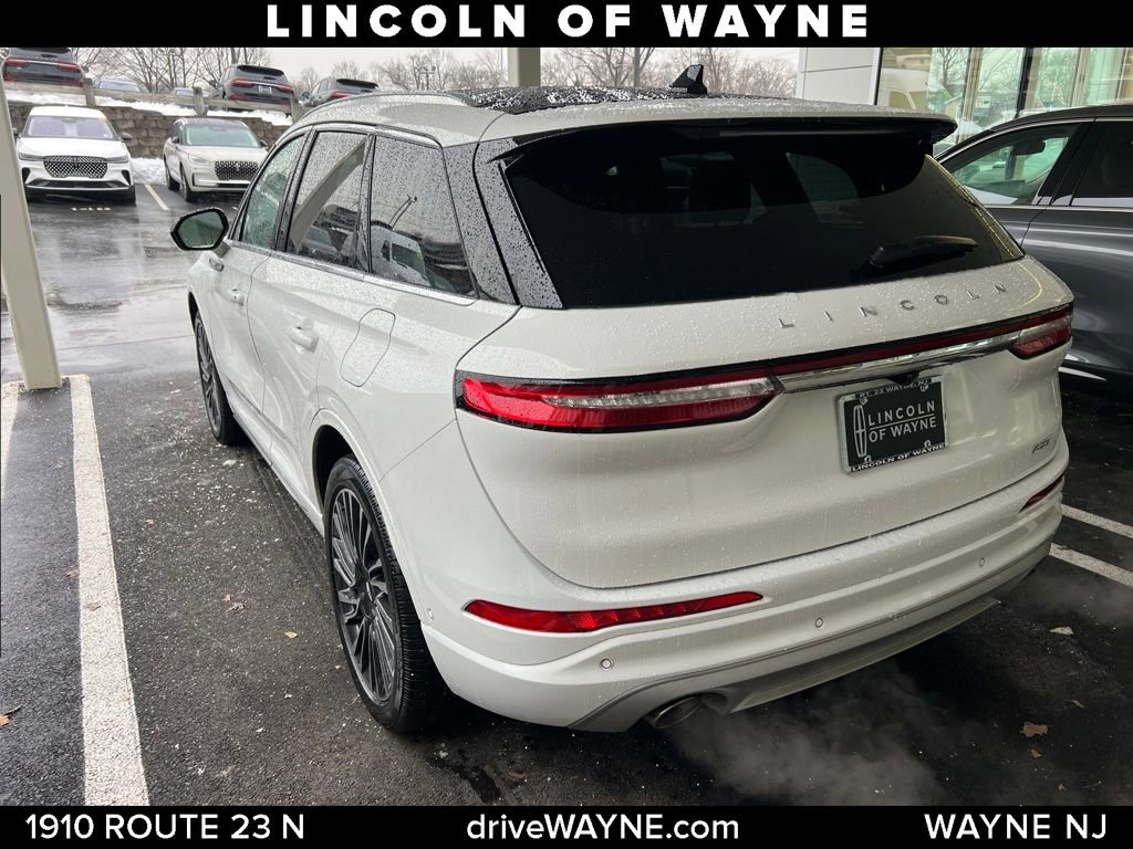 Certified 2020 Lincoln Corsair Reserve w/ Equipment Group 201A AWD/4WD image 4