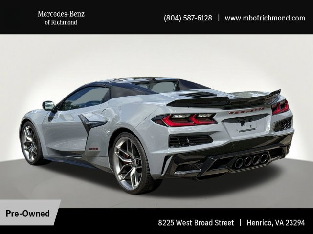 Used 2025 Chevrolet Corvette Z06 RWD image 25