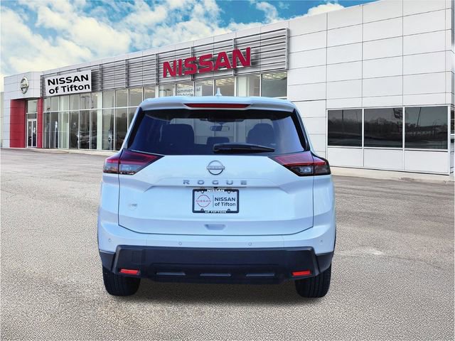 Used 2025 Nissan Rogue SV FWD image 5