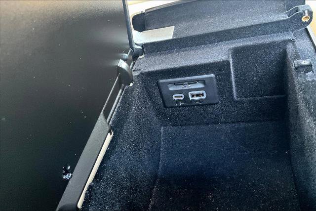 Used 2019 Cadillac CT6 Luxury w/ Driver Awareness Package image 16