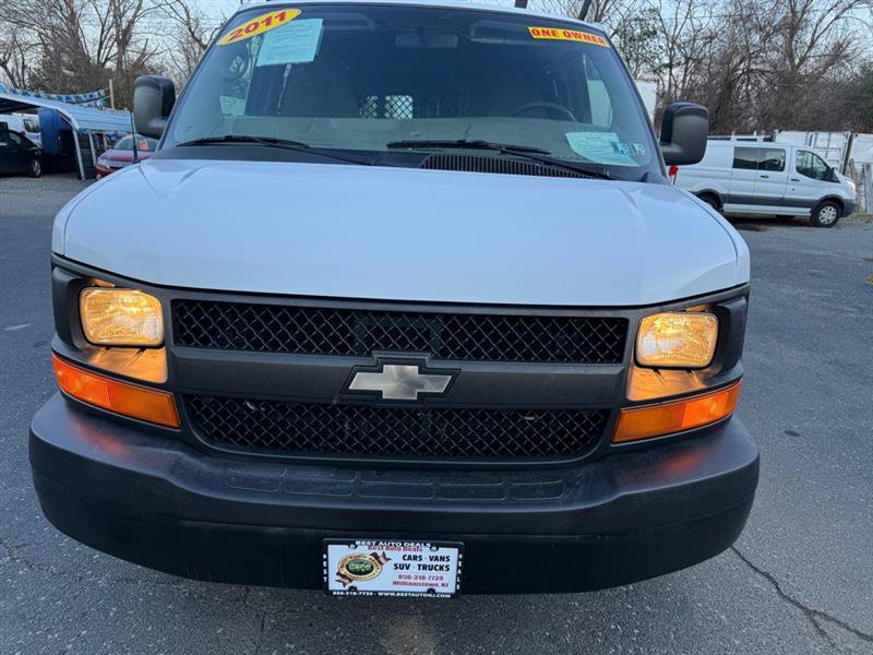Used 2011 Chevrolet Express 2500 image 33