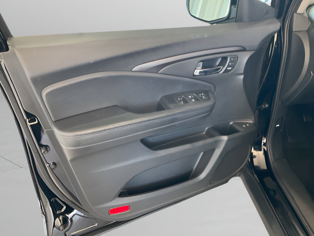 Certified 2022 Honda Pilot Special Edition image 9