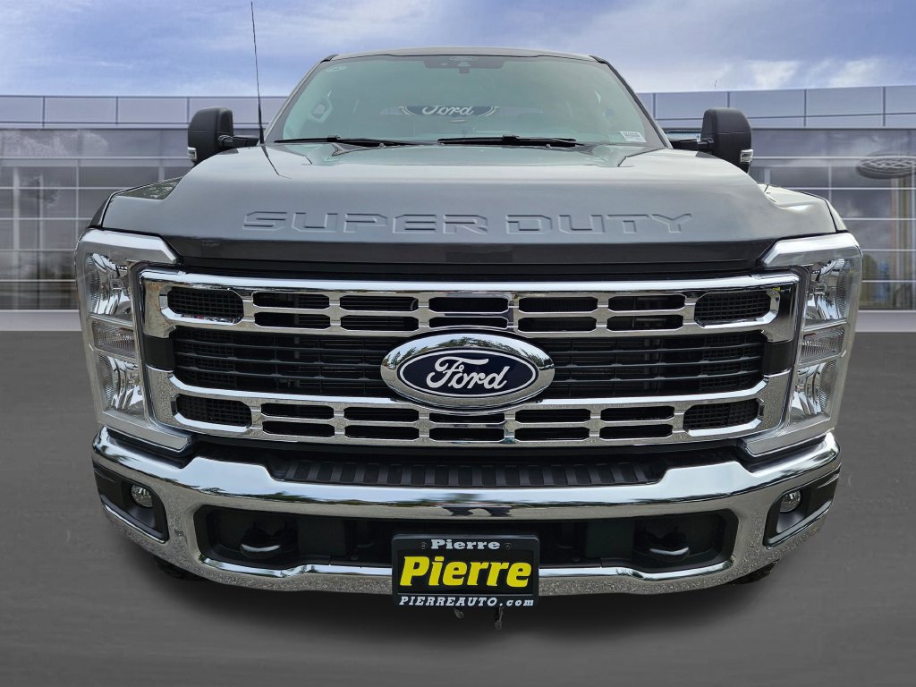 New 2027 Ford F250 XLT w/ Tremor Off-Road Package AWD/4WD image 8