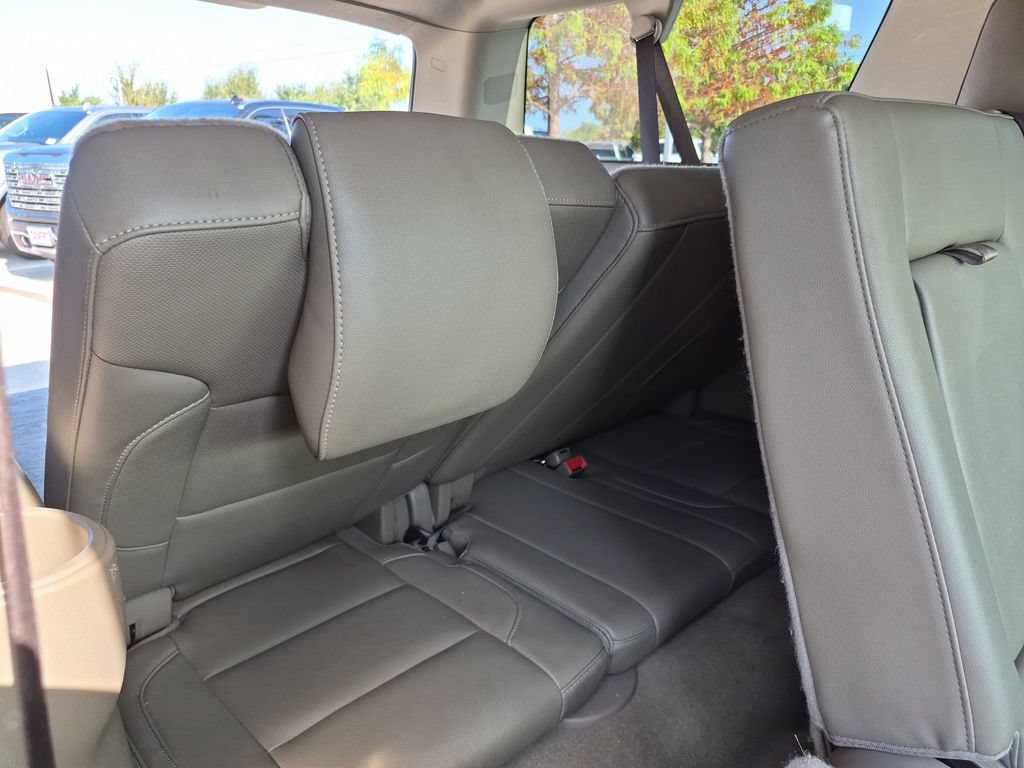Used 2019 GMC Yukon XL SLT w/ Open Road Package RWD image 39