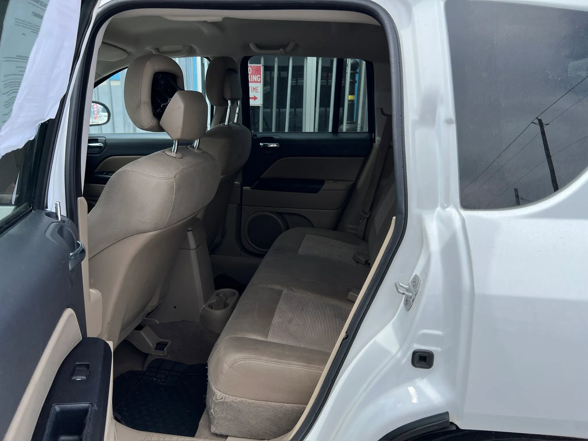 Used 2011 Jeep Compass 2WD image 11