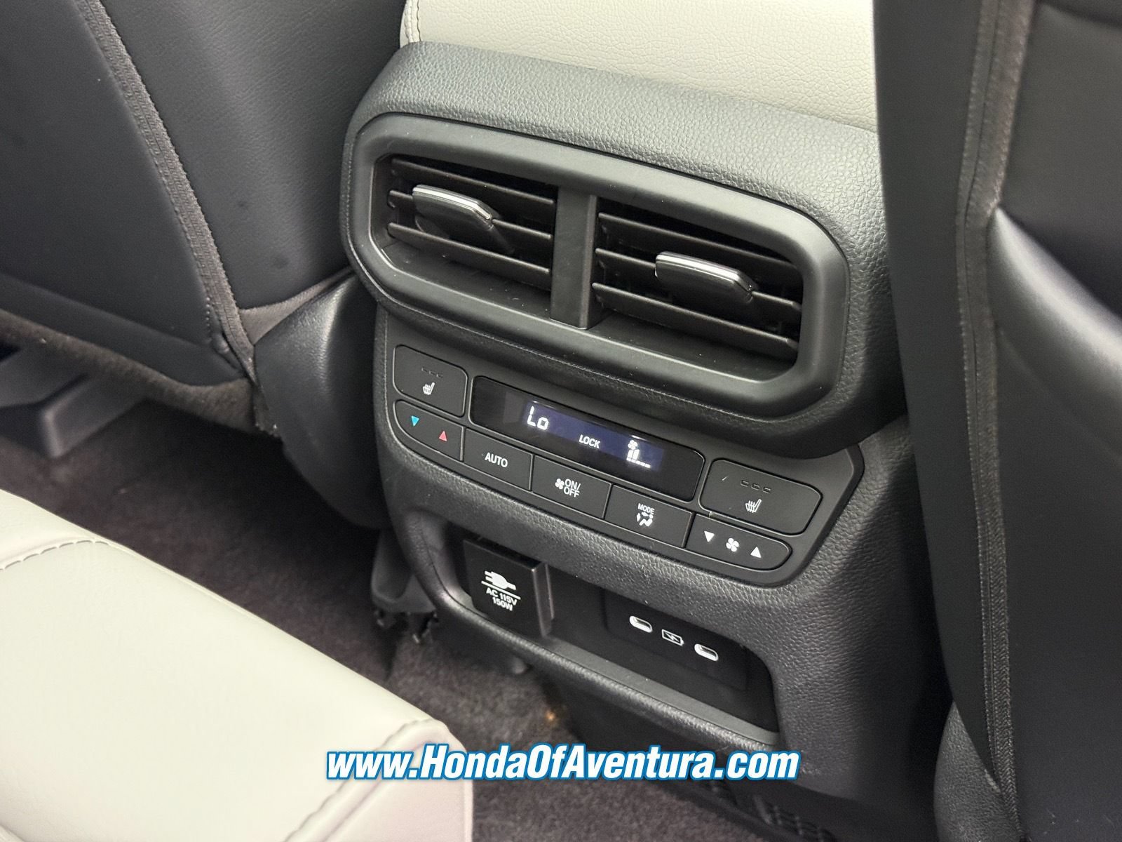 Certified 2025 Honda Pilot Elite image 15
