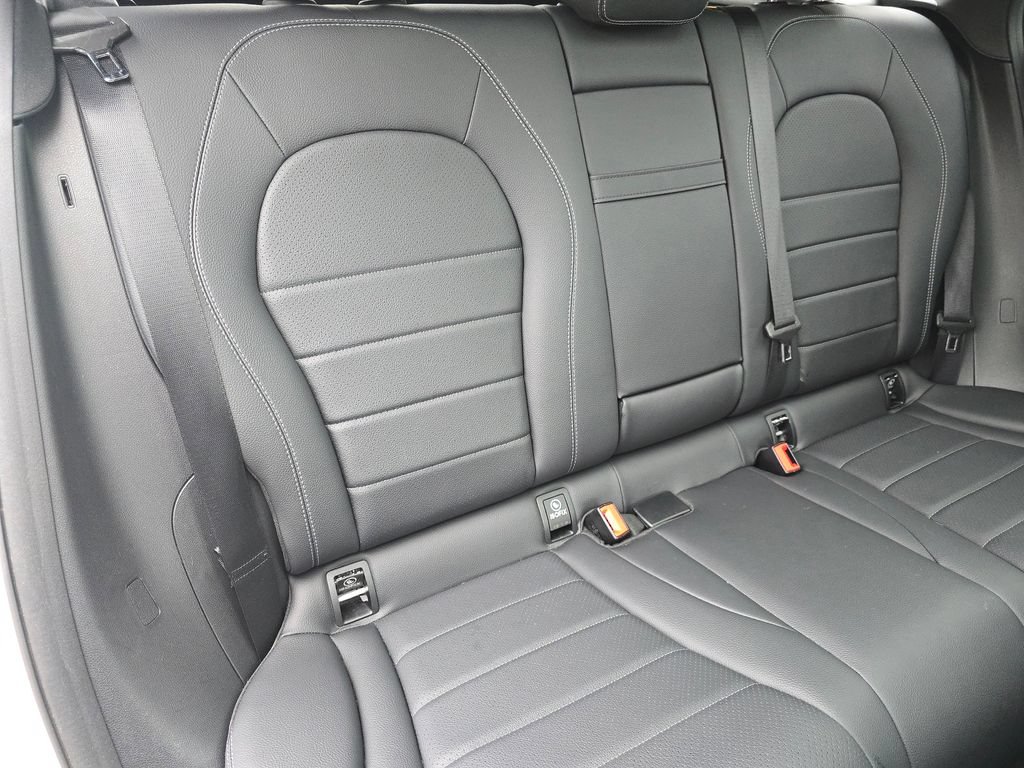 Used 2019 Mercedes-Benz GLC 300 4MATIC image 20