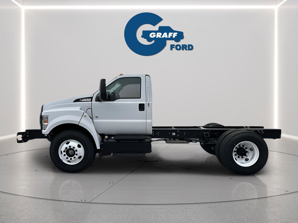 New 2025 Ford F650 2WD Regular Cab Super Duty image 3