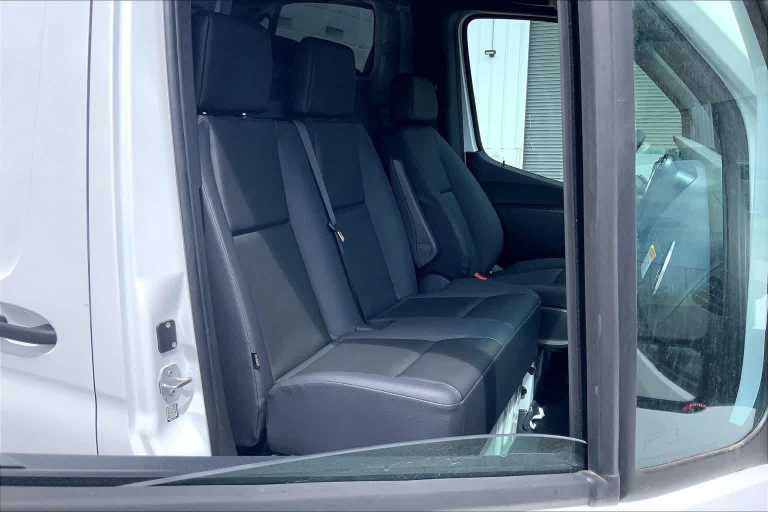 New 2026 Mercedes-Benz Sprinter 2500 image 2