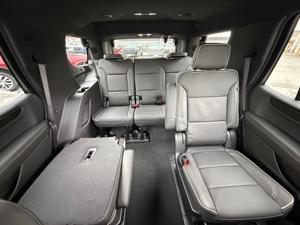 New 2026 GMC Yukon Elevation image 15