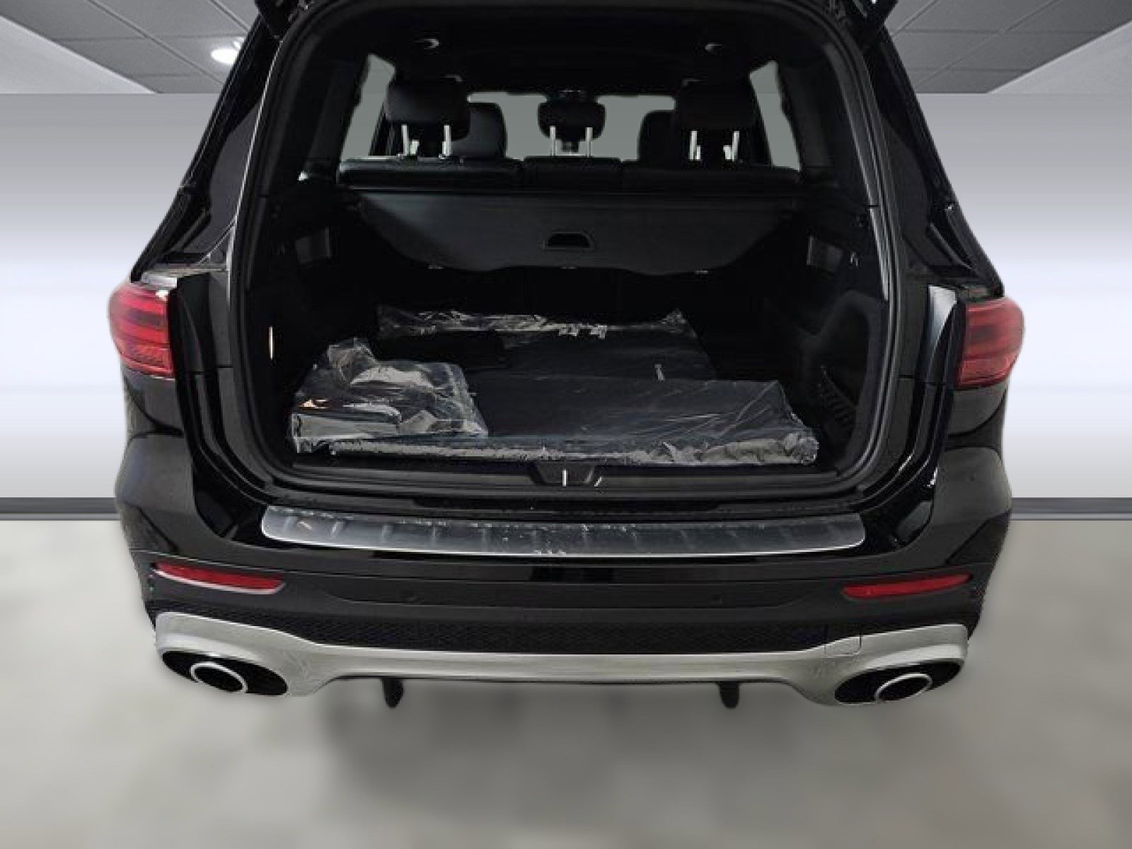 New 2025 Mercedes-Benz GLB 35 AMG 4MATIC image 26