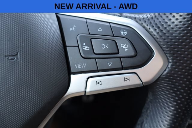 Used 2023 Volkswagen Atlas Cross Sport SEL Premium R-Line AWD/4WD image 19