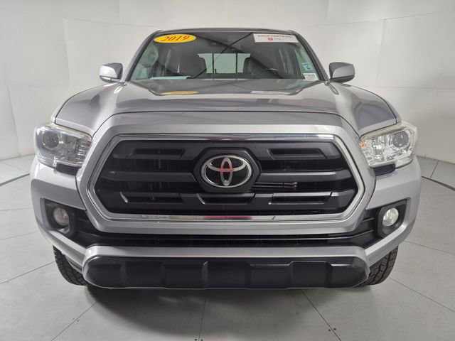 Certified 2019 Toyota Tacoma SR5 AWD/4WD image 7