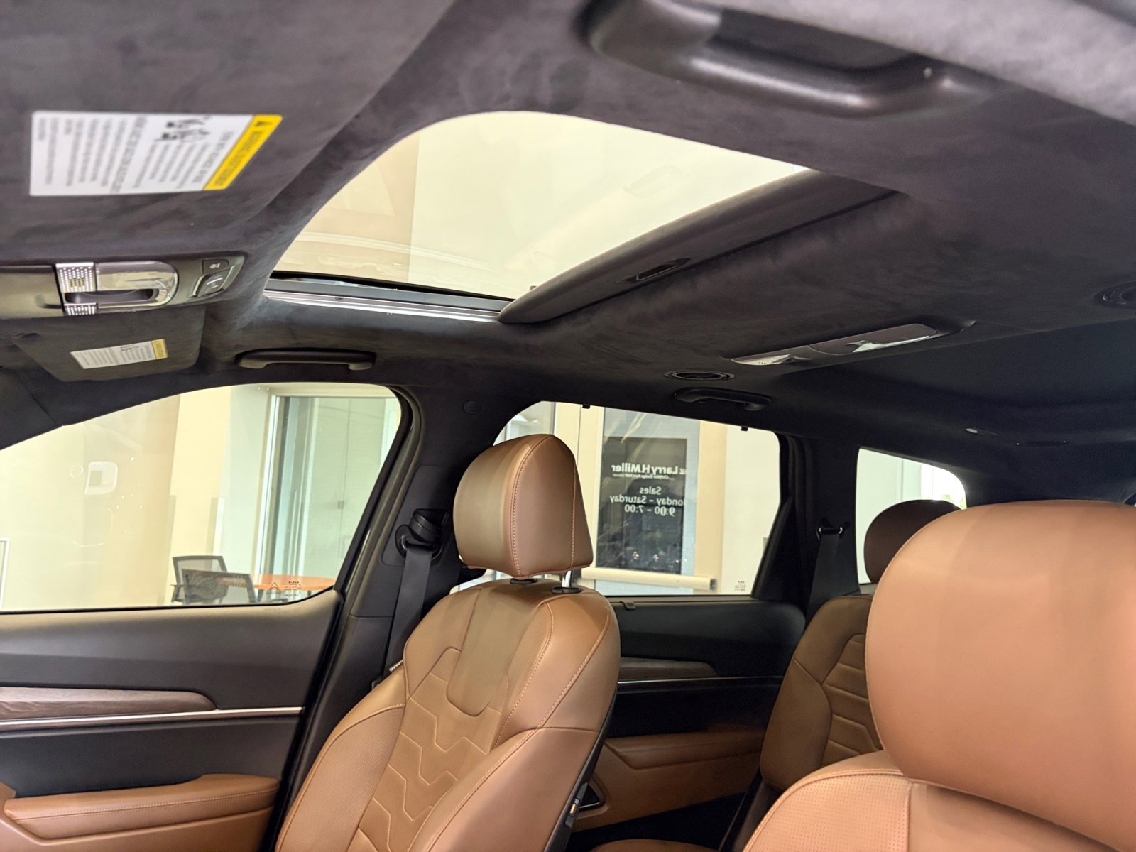 Used 2022 Kia Telluride SX w/ SX Prestige Package AWD/4WD image 28