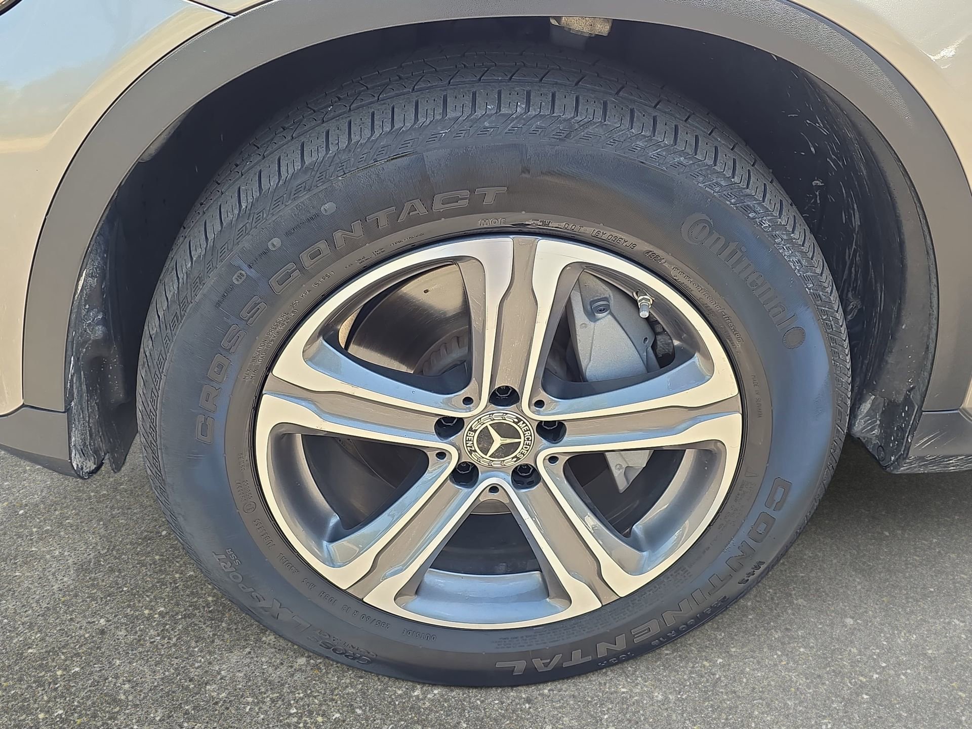 Used 2019 Mercedes-Benz GLC 300 4MATIC image 30