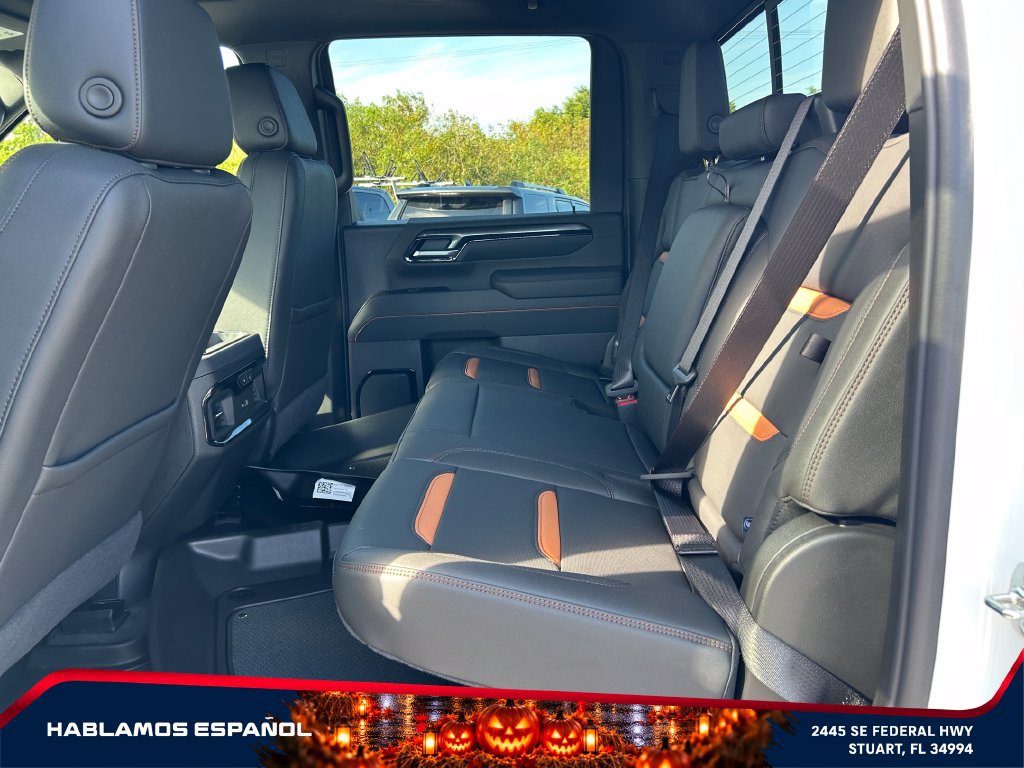 New 2026 GMC Sierra 2500 AT4 w/ AT4 Premium Plus Package AWD/4WD image 11