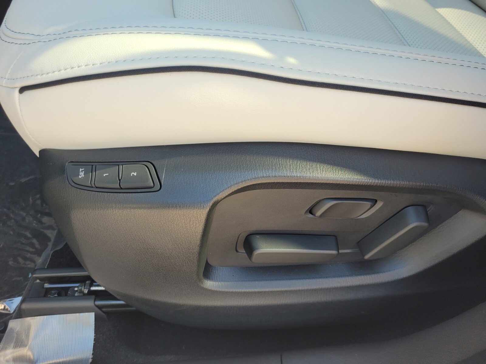 New 2025 MAZDA CX-5 AWD 2.5 S w/ Premium Plus Pkg image 4