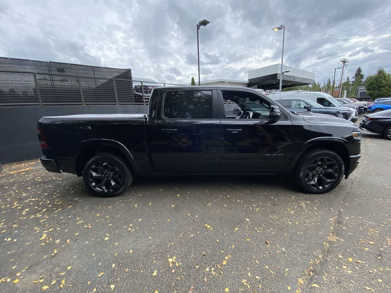 Used 2023 RAM 1500 Limited w/ Night Edition AWD/4WD image 7