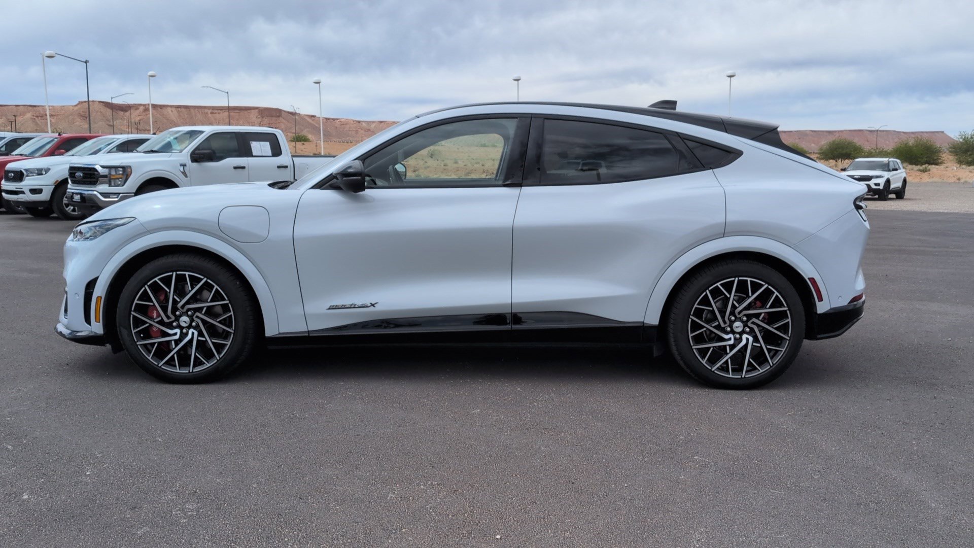 Used 2022 Ford Mustang Mach-E GT w/ GT Performance Edition AWD/4WD image 7