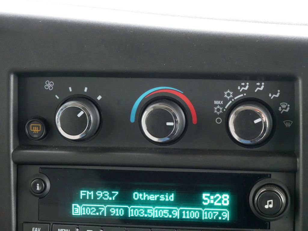 Used 2025 Chevrolet Express 3500 LT w/ LT Preferred Equipment Group image 22