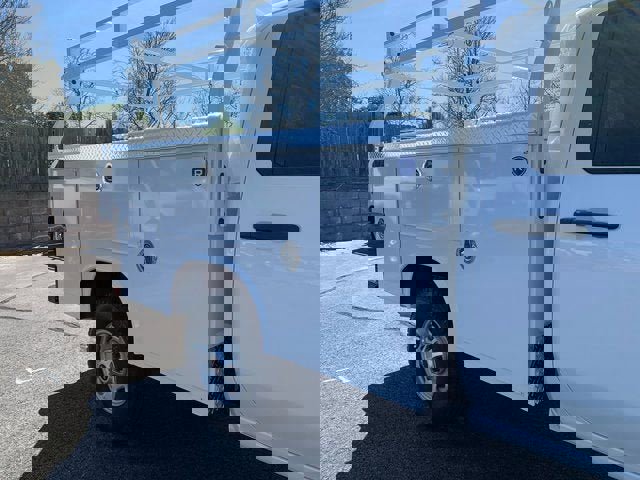 New 2025 GMC Sierra 2500 Pro w/ Convenience Package image 5