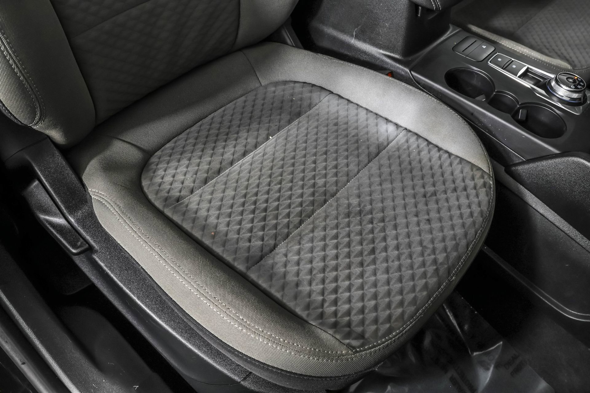 Used 2021 Ford Escape SE image 46