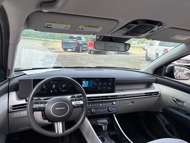 Used 2025 Hyundai Tucson SE AWD/4WD image 11