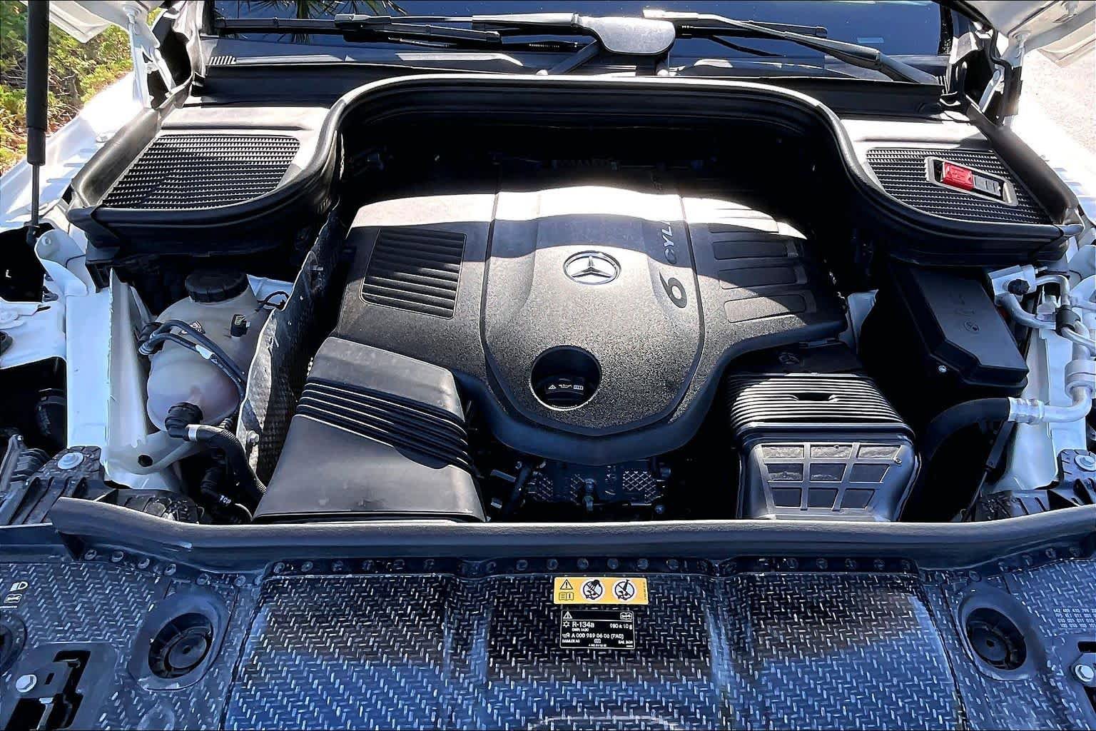 Certified 2020 Mercedes-Benz GLS 450 4MATIC image 32