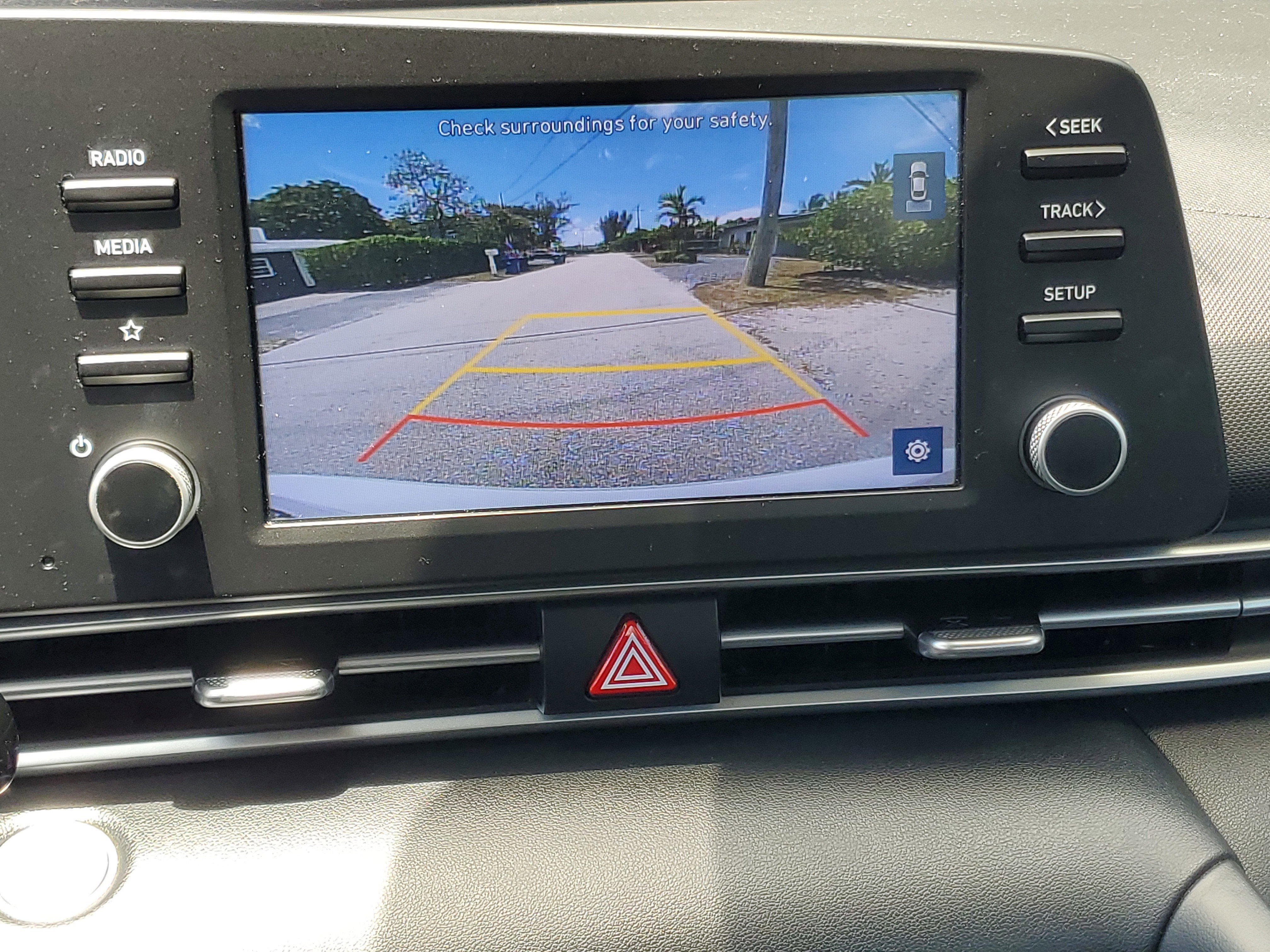 Used 2021 Hyundai Elantra SEL image 24