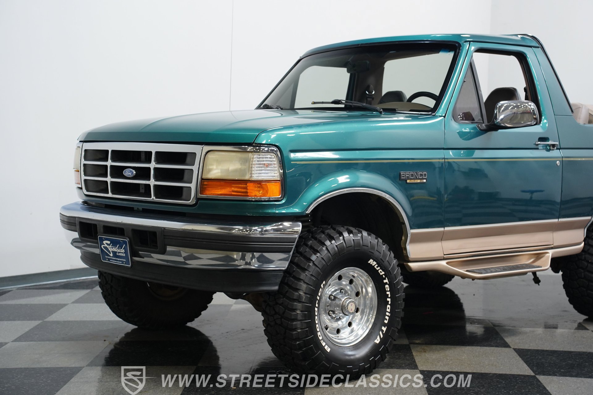 Used 1996 Ford Bronco Eddie Bauer image 18