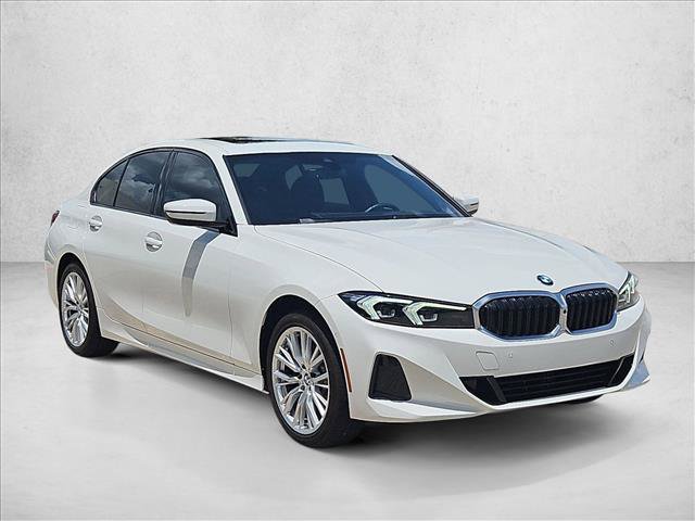 Used 2023 BMW 330i Sedan w/ Parking Assistance Package RWD image 3