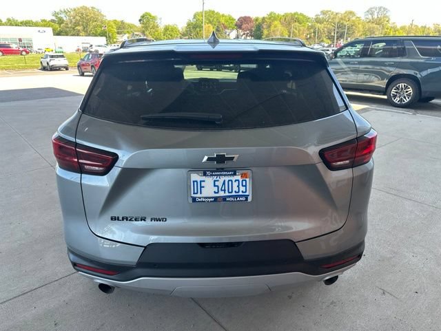 New 2026 Chevrolet Blazer LT w/ Convenience Package AWD/4WD image 10