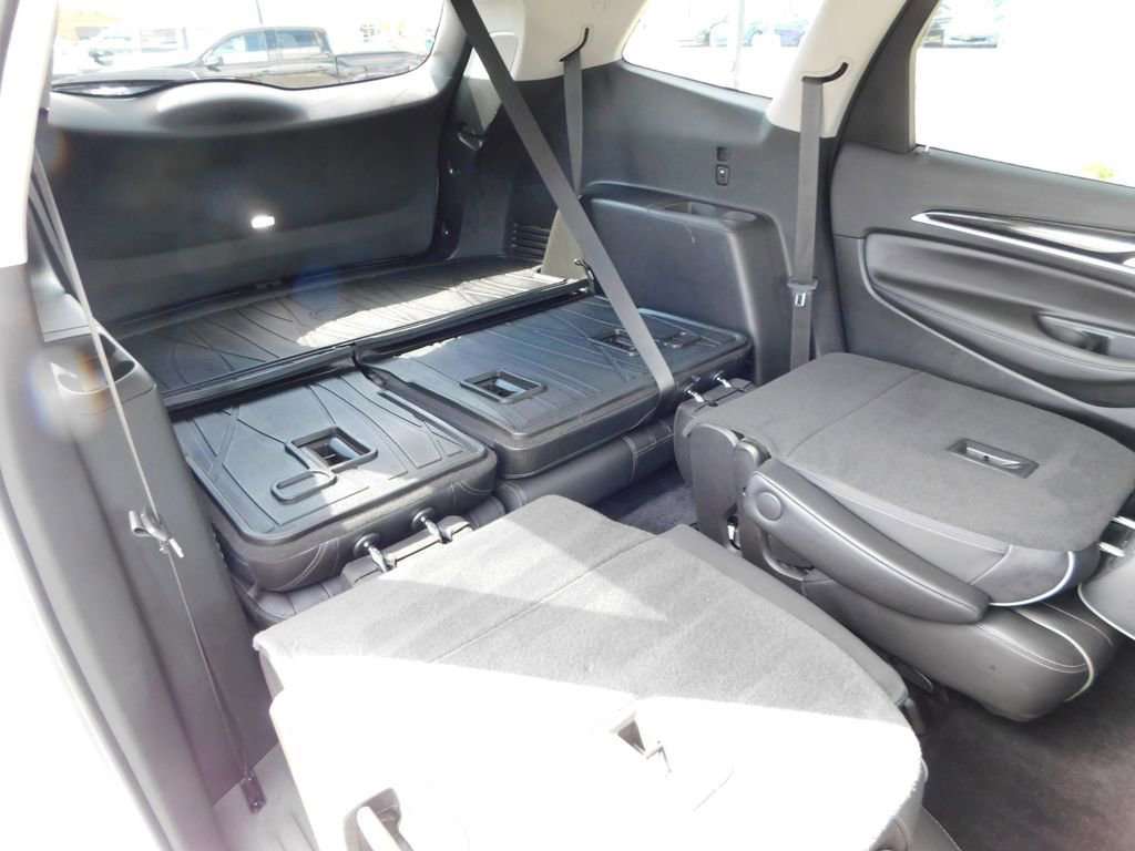 Used 2021 Buick Enclave Avenir w/ LPO, Hit The Road Package image 33