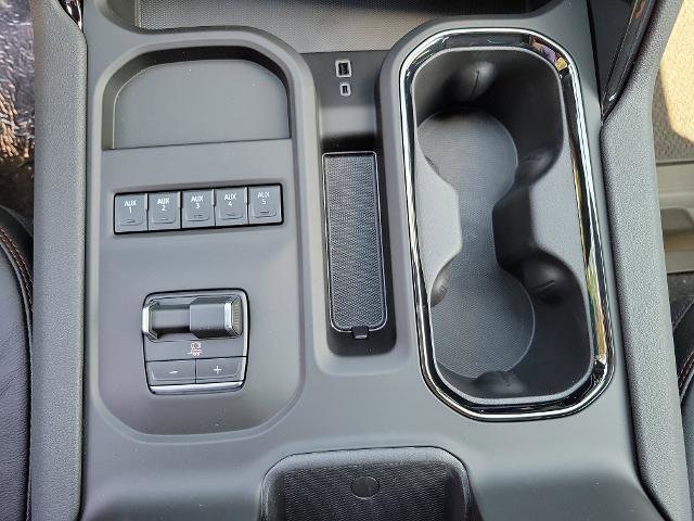 New 2026 GMC Sierra 2500 AT4 w/ AT4 Premium Plus Package image 22