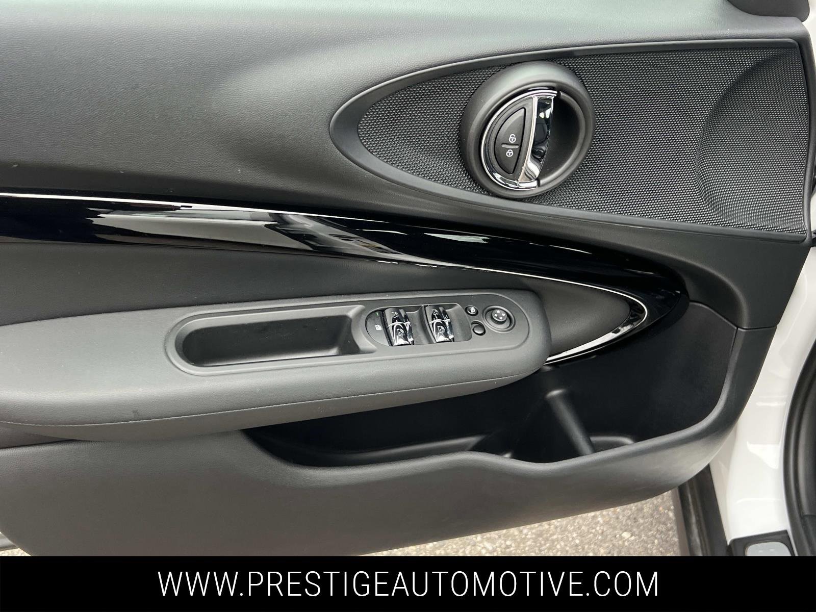 Used 2024 MINI Cooper Clubman S image 17